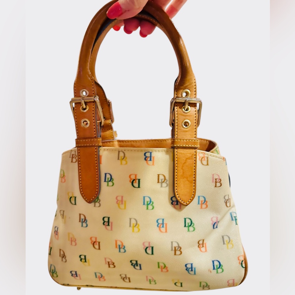 Dooney & Bourke Yellow Monogram Bag With Rainbow Zipper 🌈